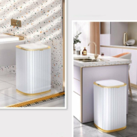 Poubelle-intelligente-Elegance-cuisine-toilette