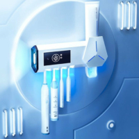 Support-brosse-a-dent-Futurist-montage
